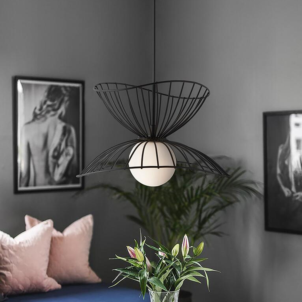 Modern Creative Dining Room Pendant Light Designer Metal Pendant Light